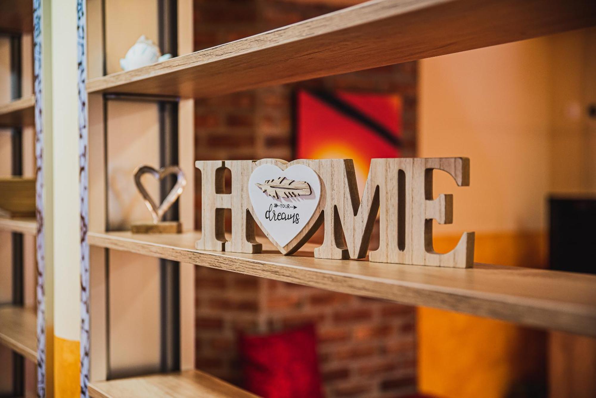 Lux Living Apartments Budic Near Terme Catez Brežice Стая снимка
