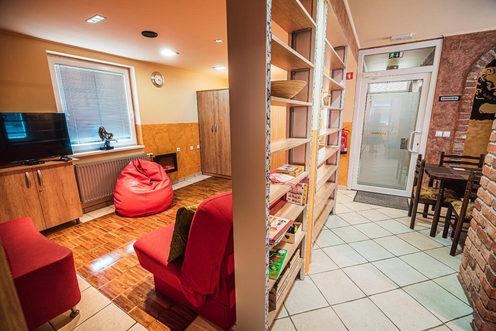 Lux Living Apartments Budic Near Terme Catez Brežice Стая снимка